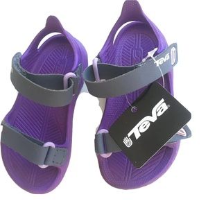 TEVA Water Sandals toddler girls size 4 NWT